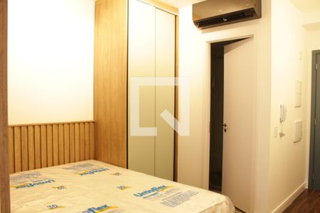 Quarto de kitnet/studio para alugar com 1 quarto, 26m² em Pinheiros, São Paulo