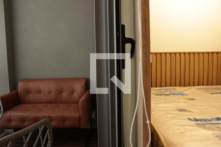 Quarto e Varanda de kitnet/studio para alugar com 1 quarto, 26m² em Pinheiros, São Paulo