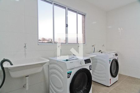 Studio para alugar com 25m², 1 quarto e sem vaga Studio para alugar com 25m², 1 quarto e sem vagaLavanderia