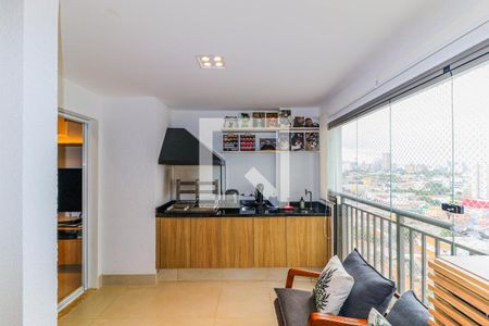 Apartamento à venda com 84m², 3 quartos e 2 vagas Apartamento à venda com 84m², 3 quartos e 2 vagasVaranda