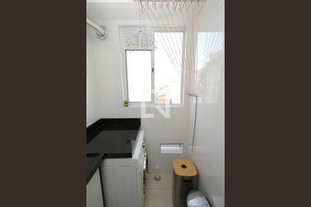 Apartamento à venda com 65m², 2 quartos e 1 vagaÁrea de Serviço