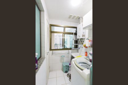 Apartamento à venda com 70m², 3 quartos e 1 vaga Apartamento à venda com 70m², 3 quartos e 1 vagaÁrea de Serviço