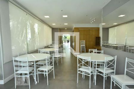 Apartamento à venda com 70m², 3 quartos e 1 vaga Apartamento à venda com 70m², 3 quartos e 1 vagaSalão de Festas