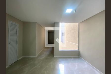 Apartamento à venda com 37m², 2 quartos e sem vagaÁrea comum