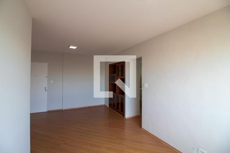 Sala de apartamento para alugar com 3 quartos, 74m² em Santo Amaro, São Paulo