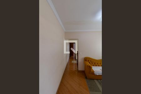 Casa à venda com 350m², 3 quartos e 5 vagasEscritório