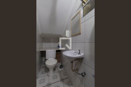 Casa à venda com 350m², 3 quartos e 5 vagasLavabo Externo 2