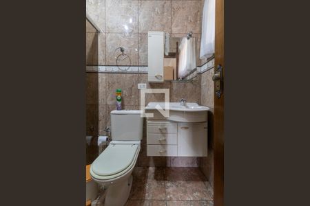 Casa à venda com 350m², 3 quartos e 5 vagasBanheiro Suíte 