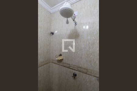 Casa à venda com 350m², 3 quartos e 5 vagasBanheiro Suíte 2