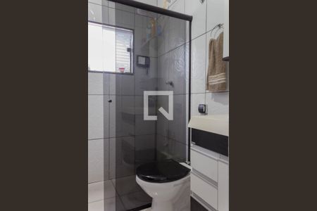 Casa à venda com 205m², 5 quartos e 3 vagas Casa à venda com 205m², 5 quartos e 3 vagasBanheiro da Suíte 1