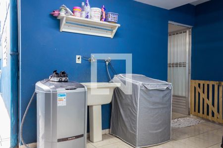 Casa à venda com 205m², 5 quartos e 3 vagas Casa à venda com 205m², 5 quartos e 3 vagasGaragem