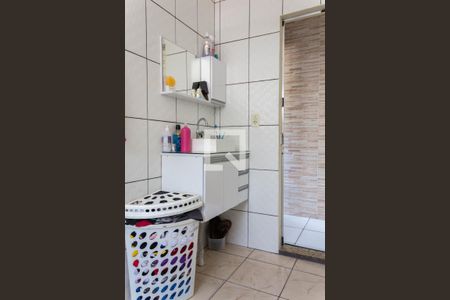 Casa à venda com 205m², 5 quartos e 3 vagas Casa à venda com 205m², 5 quartos e 3 vagasBanheiro