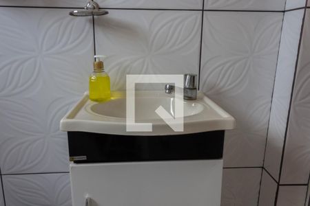 Casa à venda com 205m², 5 quartos e 3 vagas Casa à venda com 205m², 5 quartos e 3 vagasBanheiro da área comum