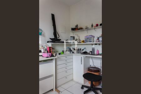 Casa à venda com 205m², 5 quartos e 3 vagas Casa à venda com 205m², 5 quartos e 3 vagasQuarto 1