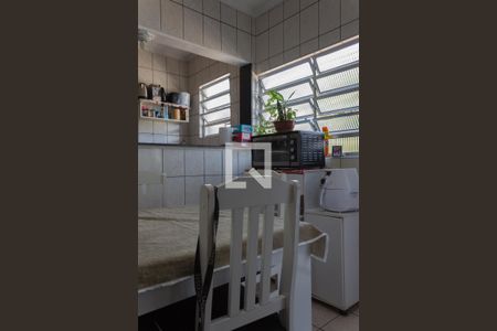 Casa à venda com 205m², 5 quartos e 3 vagas Casa à venda com 205m², 5 quartos e 3 vagasCozinha