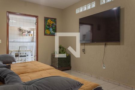 Sala de casa à venda com 5 quartos, 205m² em Dos Casa, São Bernardo do Campo