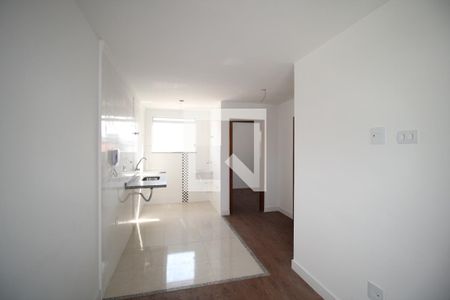 Sala/Cozinha de apartamento à venda com 2 quartos, 41m² em Vila Nhocune, São Paulo