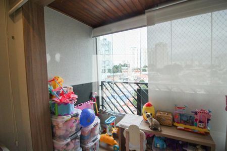 Apartamento à venda com 3 quartos, 64m² em Vila Bertioga, São Paulo