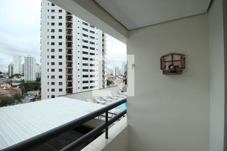Varanda de apartamento à venda com 3 quartos, 64m² em Vila Bertioga, São Paulo