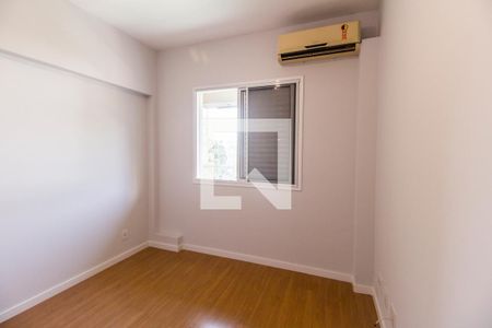 Apartamento para alugar com 107m², 3 quartos e 2 vagas Apartamento para alugar com 107m², 3 quartos e 2 vagasQuarto 2