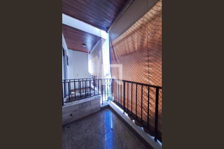 Varanda do Quarto 1 de apartamento para alugar com 4 quartos, 324m² em Icaraí, Niterói