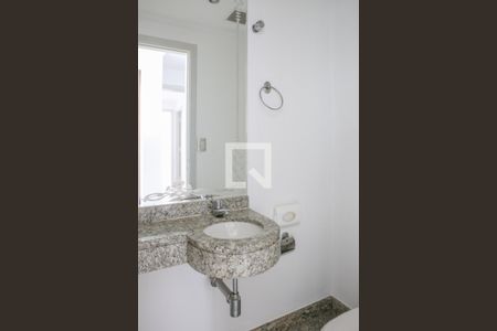 Apartamento à venda com 135m², 3 quartos e 3 vagas Apartamento à venda com 135m², 3 quartos e 3 vagasLavabo