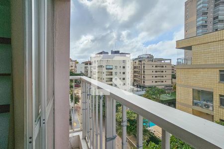 Varanda  de apartamento para alugar com 3 quartos, 114m² em Tortuga, Guarujá