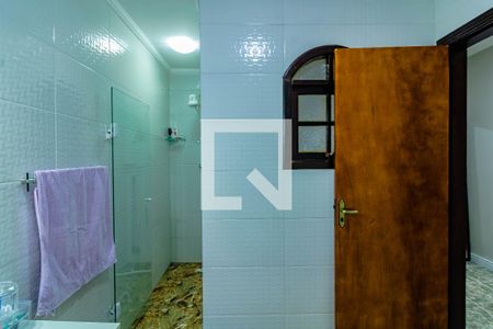 Casa à venda com 300m², 3 quartos e 4 vagasBanheiro 1