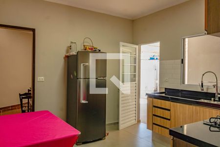 Casa à venda com 300m², 3 quartos e 4 vagasCozinha
