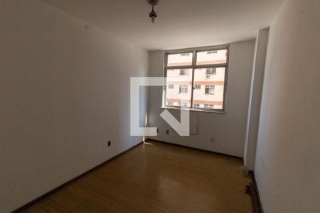 Quarto de apartamento à venda com 2 quartos, 45m² em Icaraí, Niterói