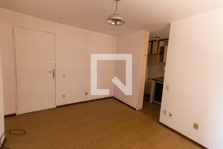 Sala de apartamento à venda com 2 quartos, 45m² em Icaraí, Niterói