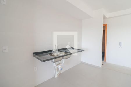 Apartamento à venda com 95m², 3 quartos e 2 vagas Apartamento à venda com 95m², 3 quartos e 2 vagasCozinha e Área de Serviço
