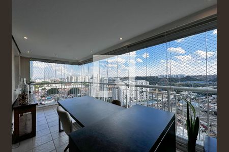 Sacada de apartamento para alugar com 2 quartos, 95m² em Várzea de Baixo, São Paulo