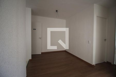Sala de apartamento para alugar com 2 quartos, 41m² em Parque São Lourenço, São Paulo