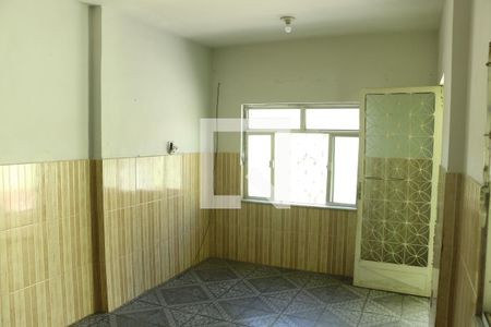 Casa para alugar com 2 quartos, 80m² em Vila Marpiza, Nova Iguaçu