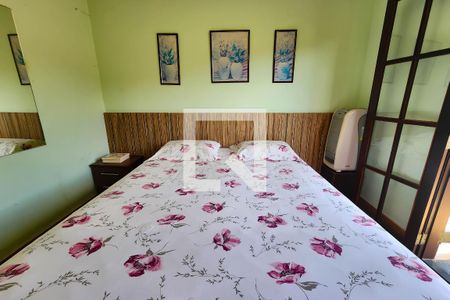 Casa à venda com 126m², 4 quartos e 2 vagasSuíte