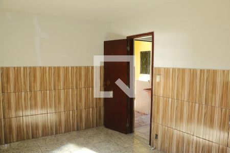 Casa para alugar com 2 quartos, 46m² em Vila Marpiza, Nova Iguaçu