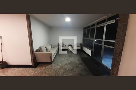 Apartamento à venda com 81m², 3 quartos e 1 vagaHall social