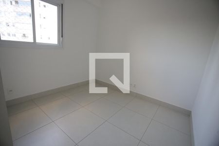 quarto de apartamento para alugar com 2 quartos, 70m² em Caiçaras, Belo Horizonte