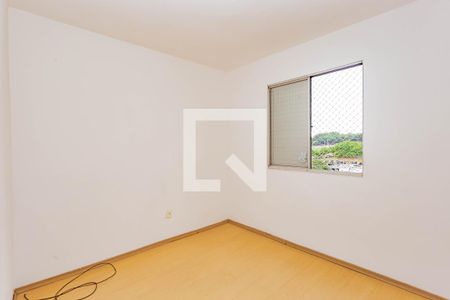 Quarto 1 de apartamento à venda com 2 quartos, 46m² em Vila Liviero, São Paulo