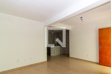 Sala de casa para alugar com 2 quartos, 140m² em Oswaldo Cruz, Rio de Janeiro