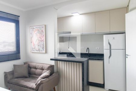 Sala de apartamento para alugar com 1 quarto, 35m² em Capão Raso, Curitiba