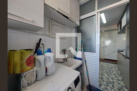 Apartamento à venda com 75m², 3 quartos e 1 vaga Apartamento à venda com 75m², 3 quartos e 1 vagaÁrea de Serviço