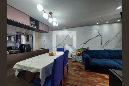Sala de apartamento à venda com 3 quartos, 75m² em Usina Piratininga, São Paulo