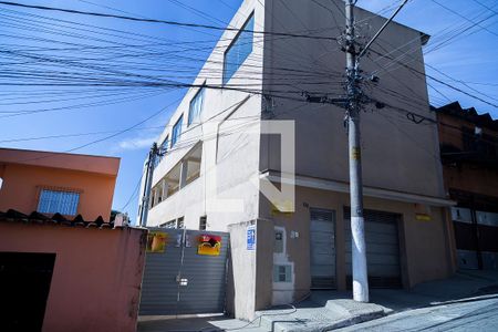 Casa para alugar com 50m², 1 quarto e 2 vagasFachada