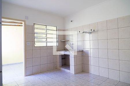 Casa para alugar com 50m², 1 quarto e 2 vagasCozinha