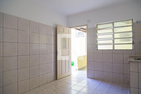 Casa para alugar com 50m², 1 quarto e 2 vagasCozinha