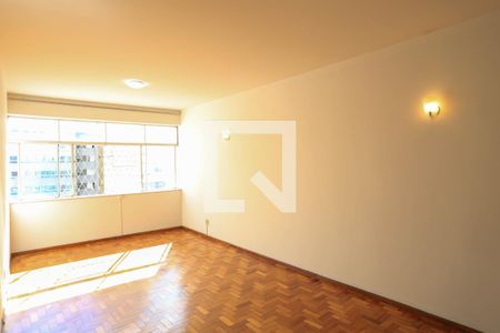 Sala de apartamento para alugar com 3 quartos, 140m² em Centro, Belo Horizonte