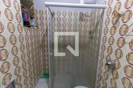 Banheiro de apartamento para alugar com 1 quarto, 64m² em Fonseca, Niterói
