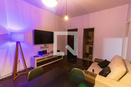 Sala  de apartamento para alugar com 1 quarto, 64m² em Fonseca, Niterói